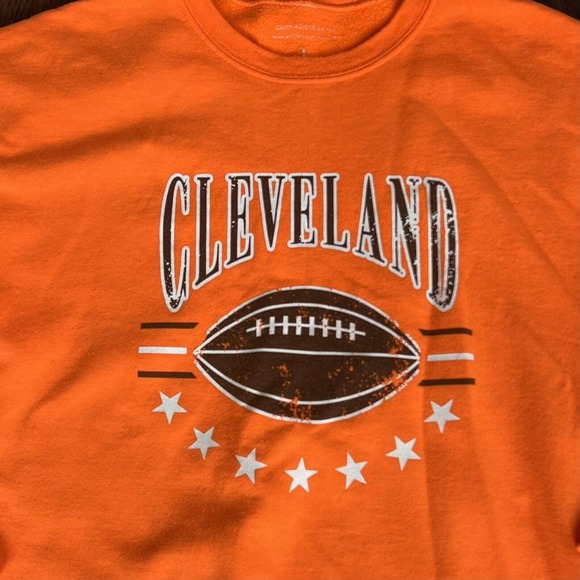 Cleveland Football Sweatshirt Women's Large Emily Roggenburk Orange Pullover - Picture 2 of 6